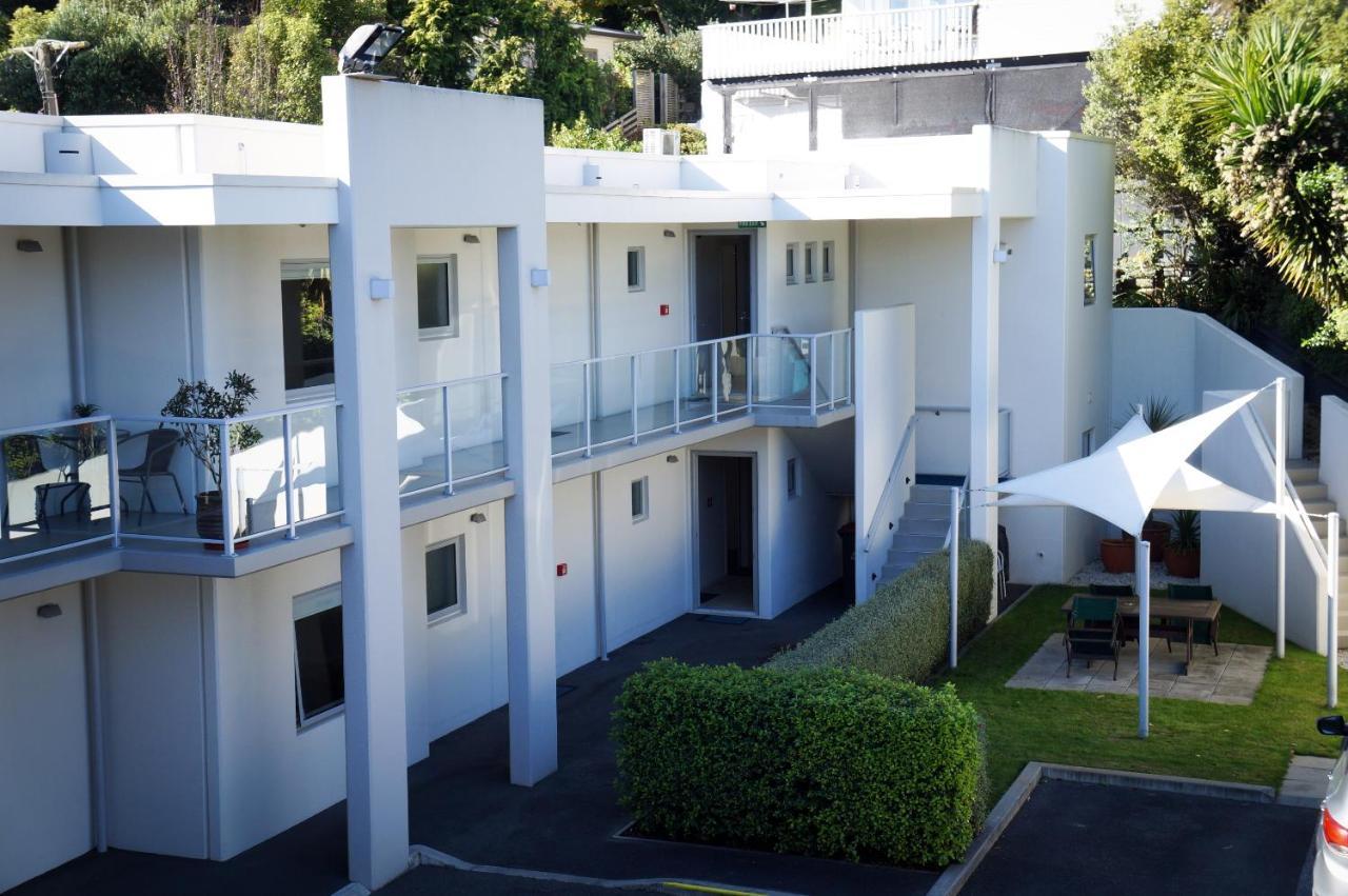 Beaches Nelson Exterior photo The exterior of the hotel